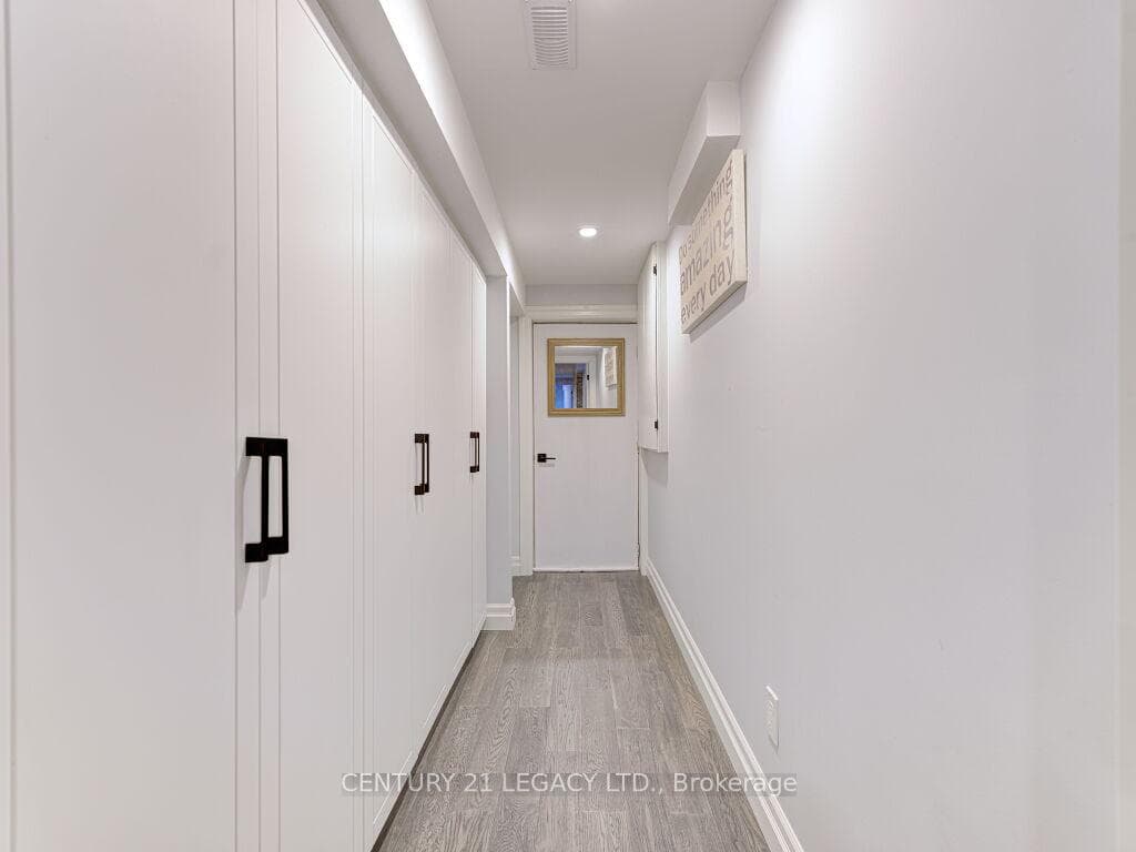 5157 Falconcrest Drive photo 38