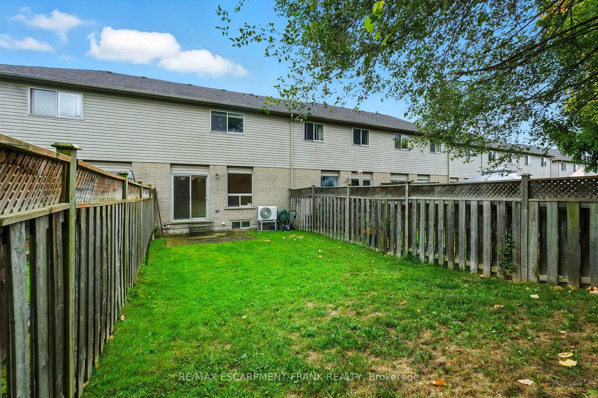 39 Foxborough Drive photo 37