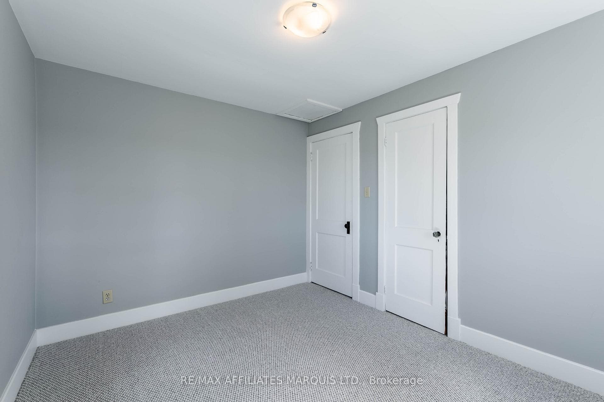 21495 Brodie Road photo 30