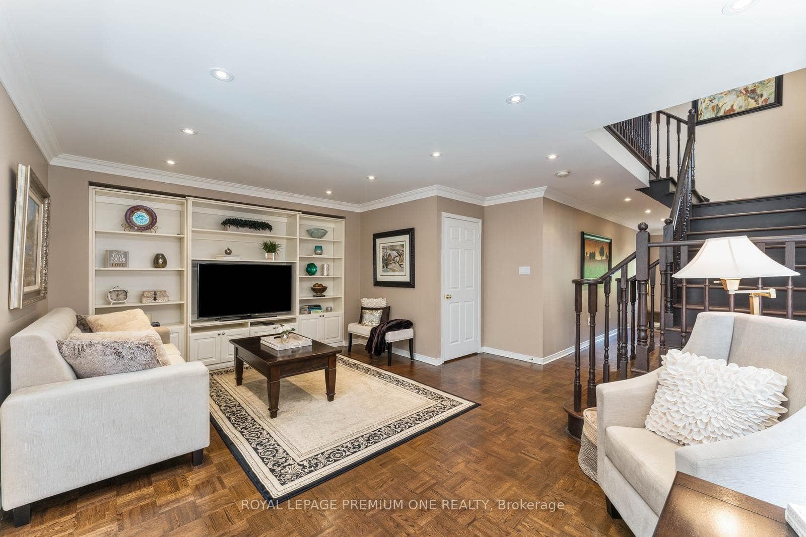 31 Neuchatel Avenue photo 10