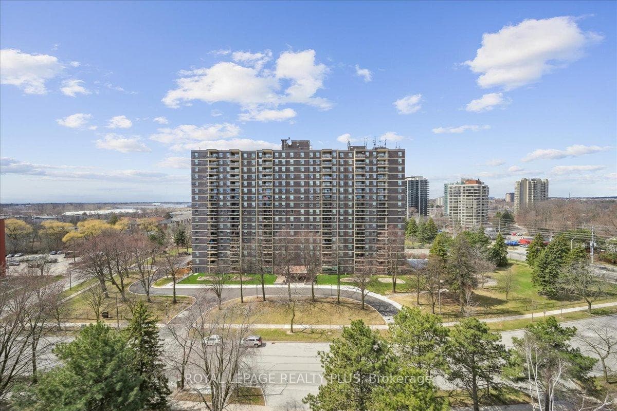 965 Inverhouse Drive Unit 1107 photo 34