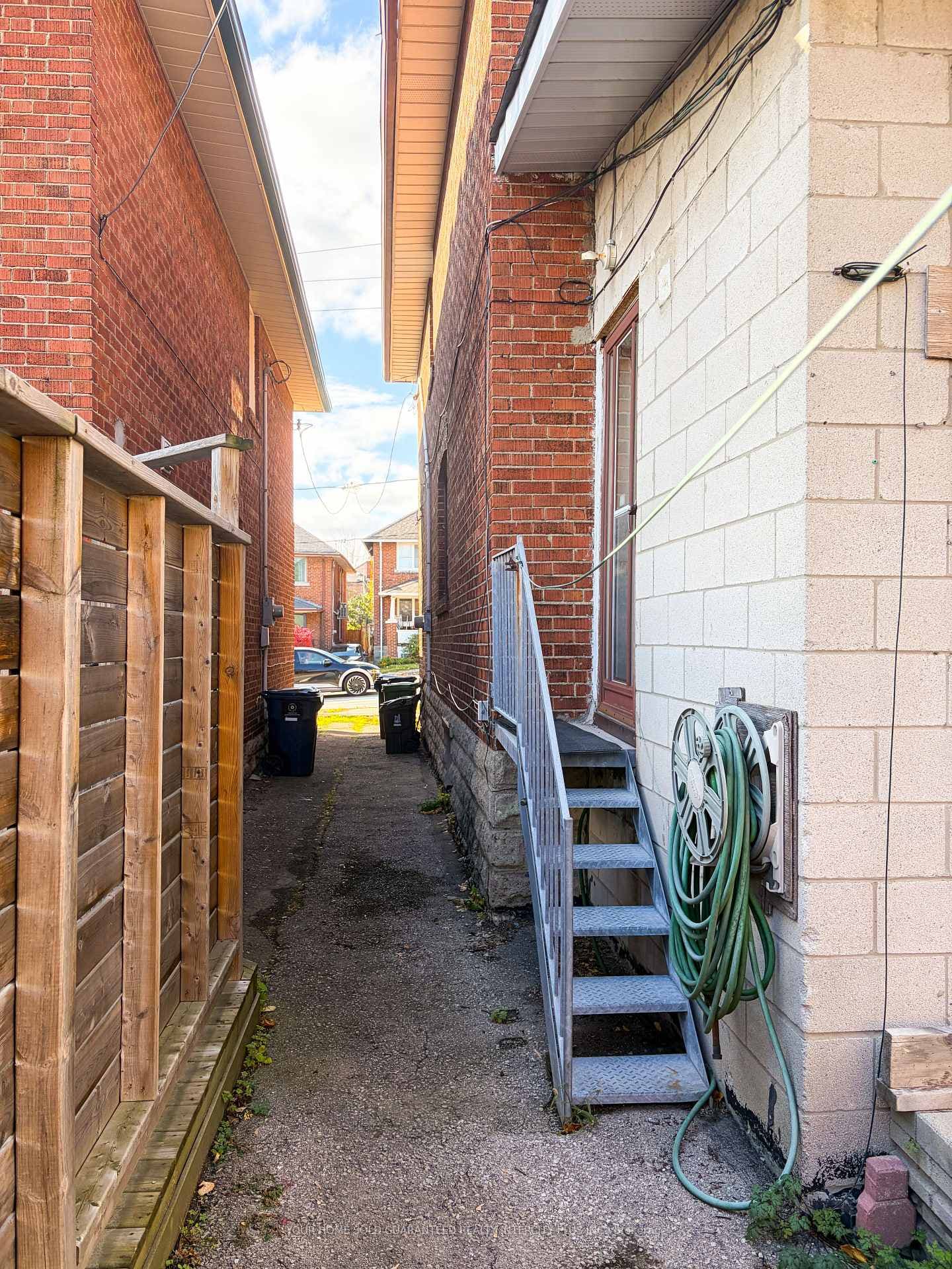 447 Christie Street photo 23