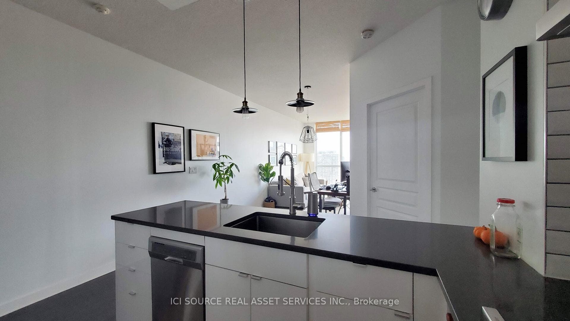 18 Yonge Street Unit 3307 photo 7