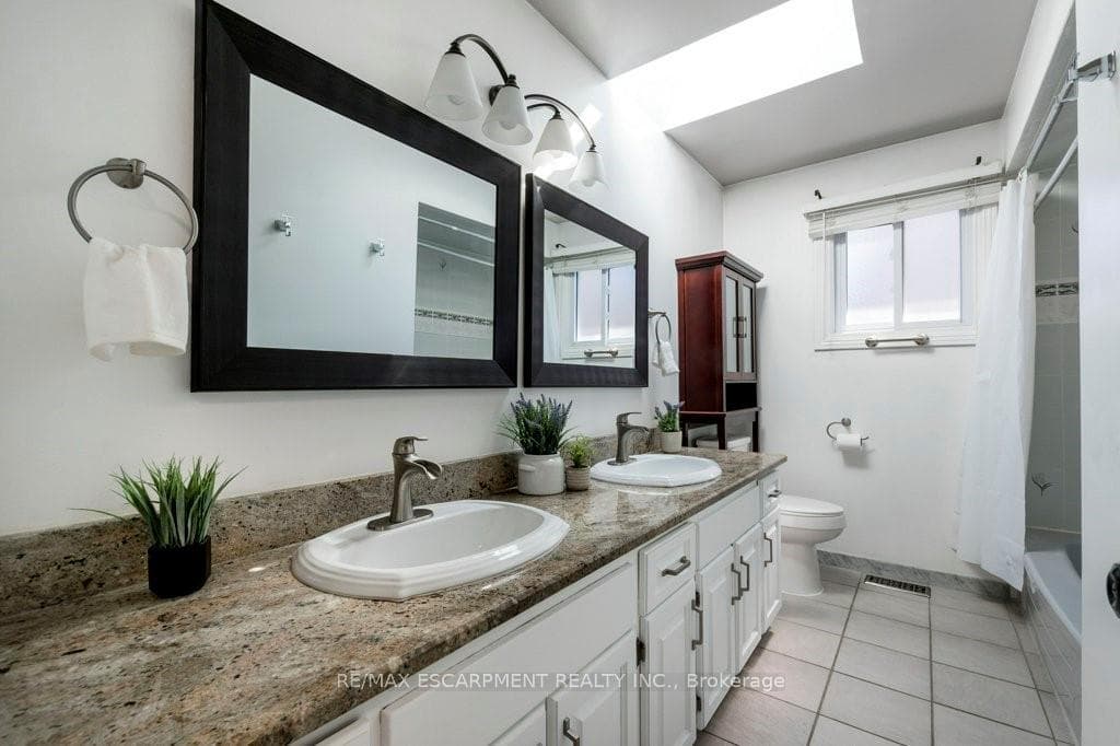 37 Skyview Drive photo 22