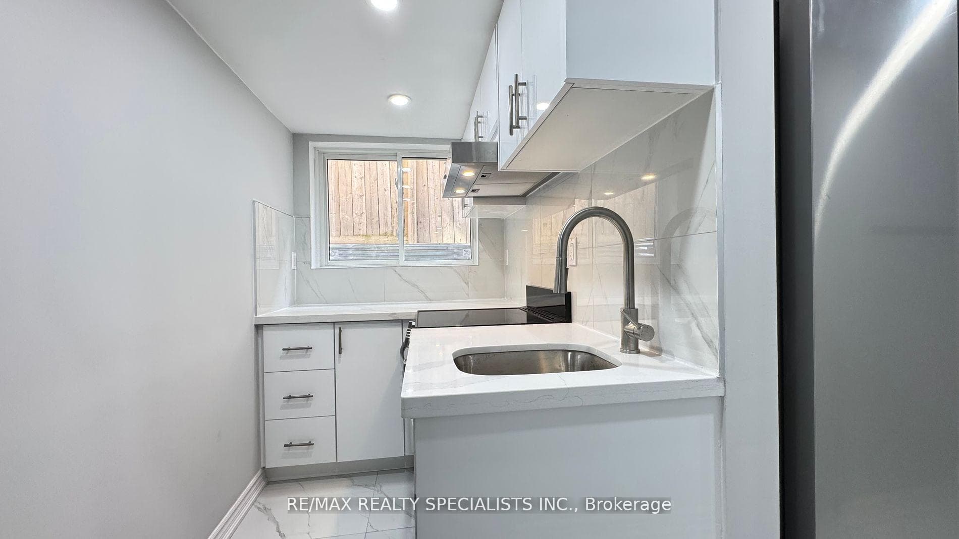 3 Lennon Trail Unit 2-B photo 15