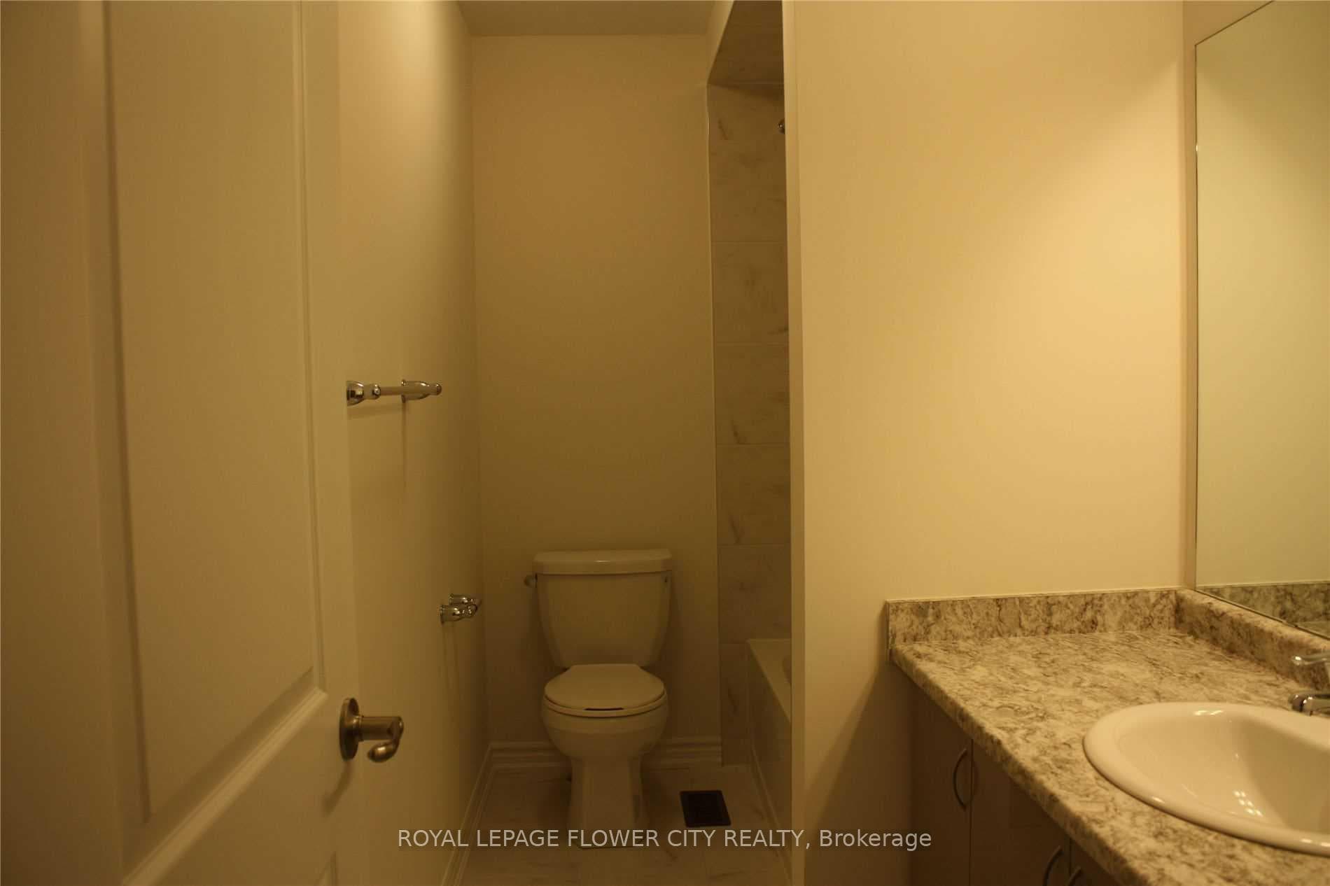 103 Flagg Avenue photo 10