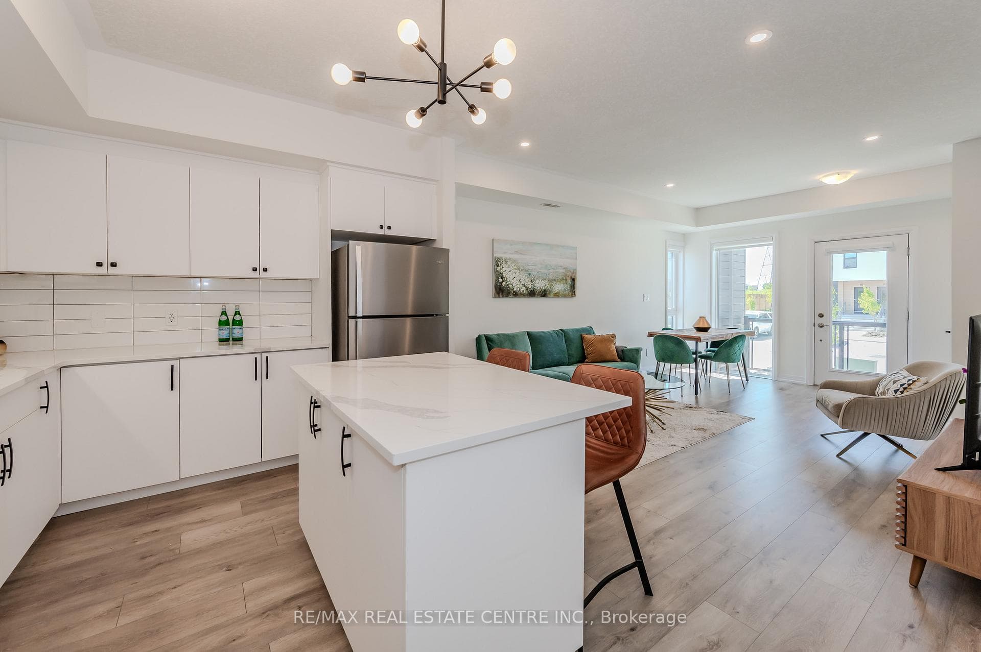 261 Woodbine Avenue Unit 70 photo 17
