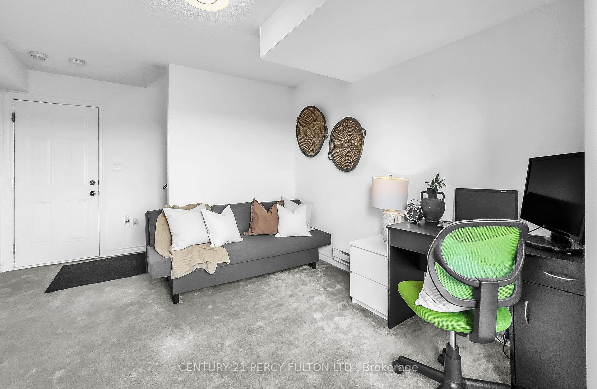 86 Magpie Way photo 26