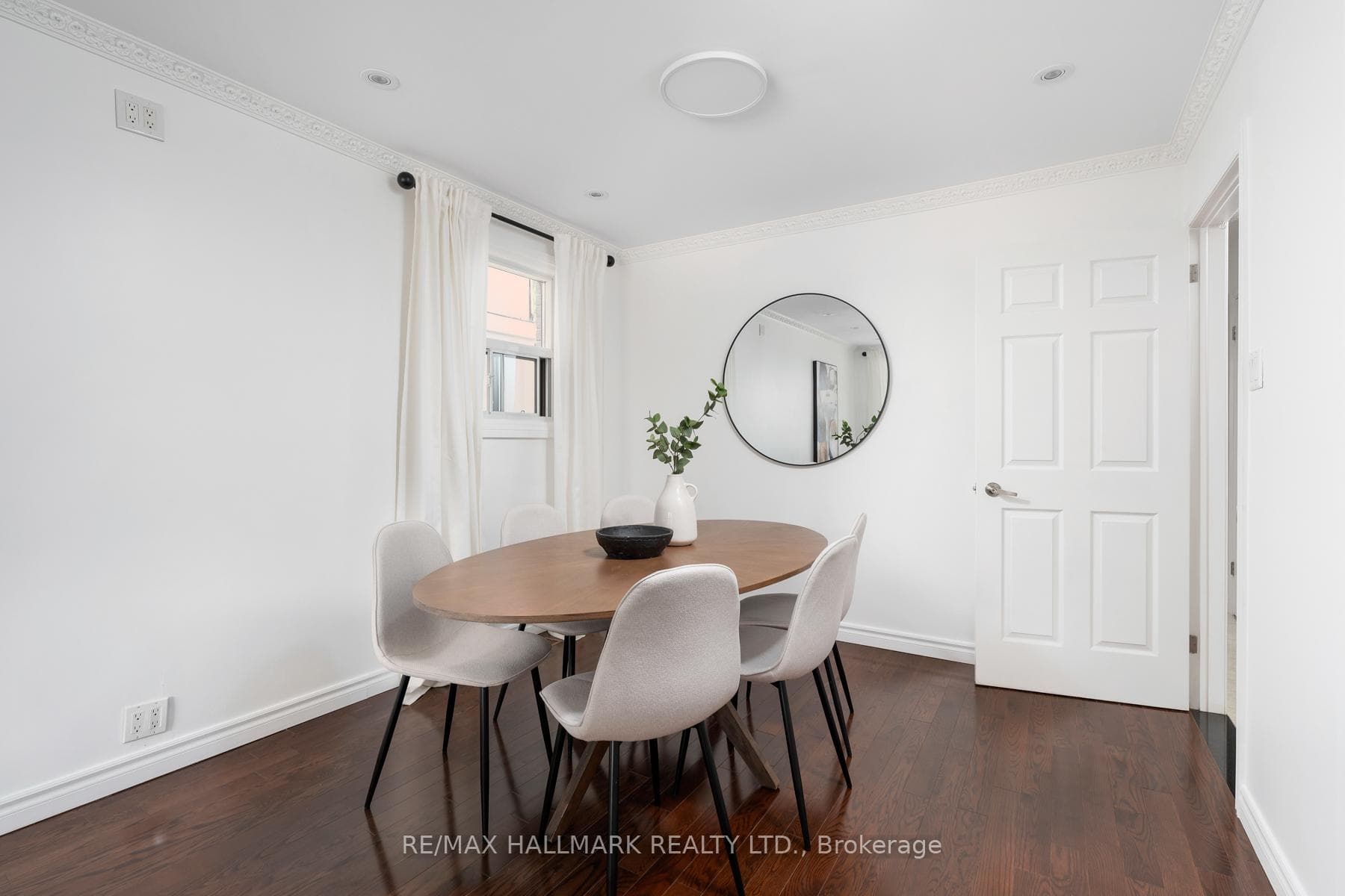 610 Greenwood Avenue photo 9