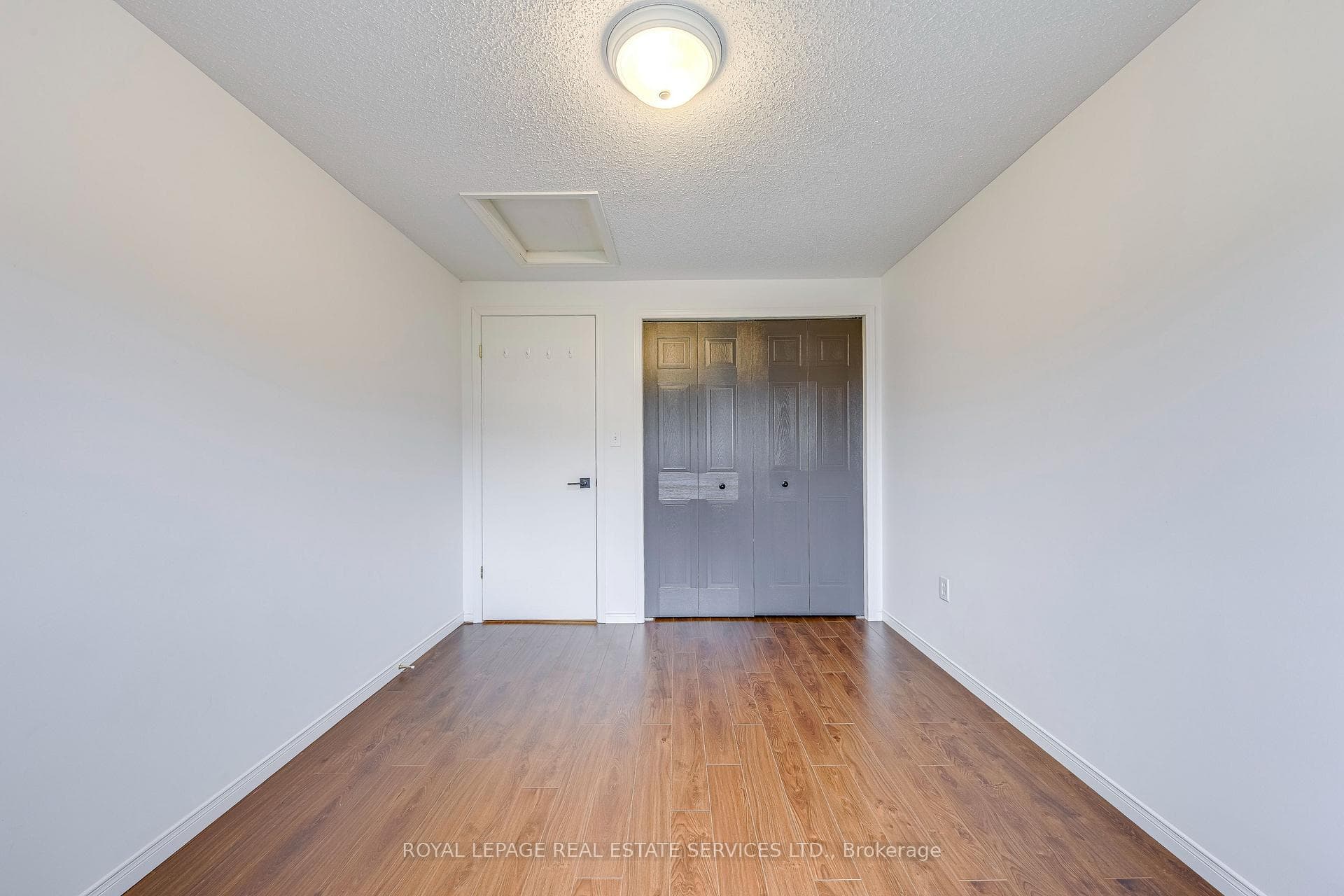 31 EUGENE Drive photo 27