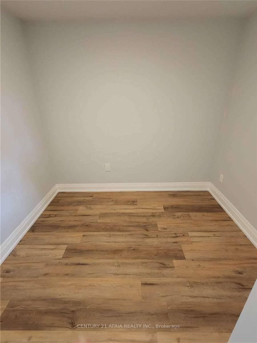 49 Halder Crescent Unit Bsmt photo 22