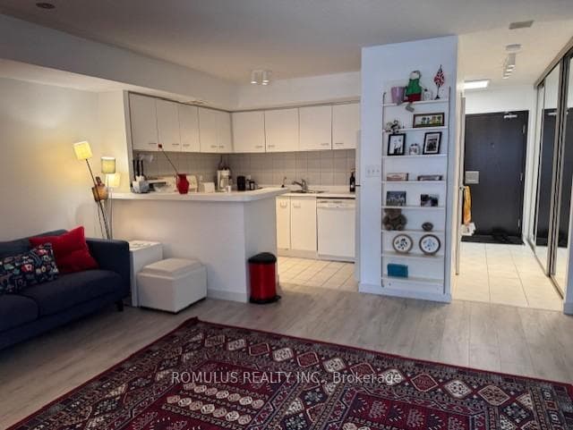 25 The Esplanade N/A Unit 1221 photo 8