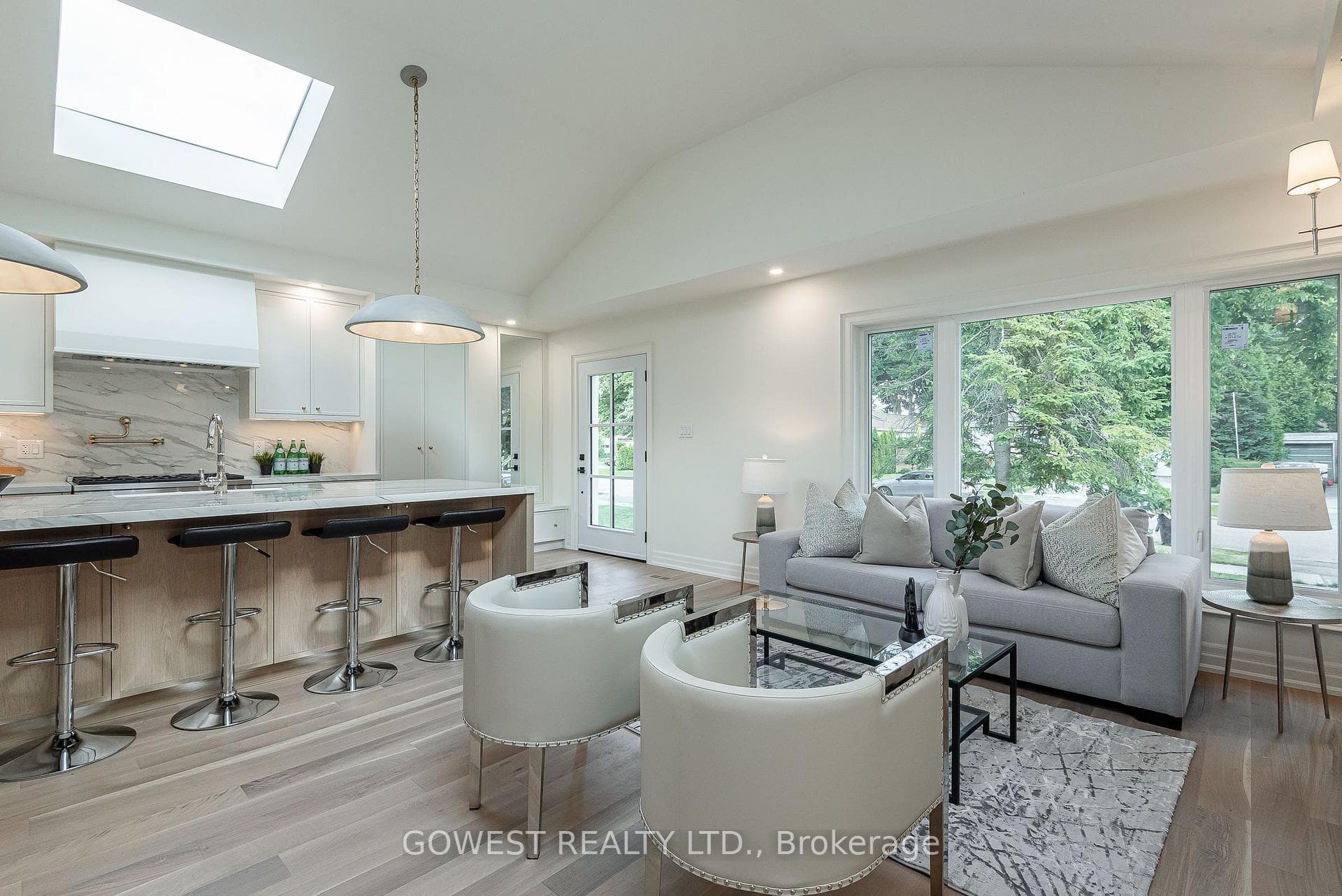 37 Cotman Crescent photo 8