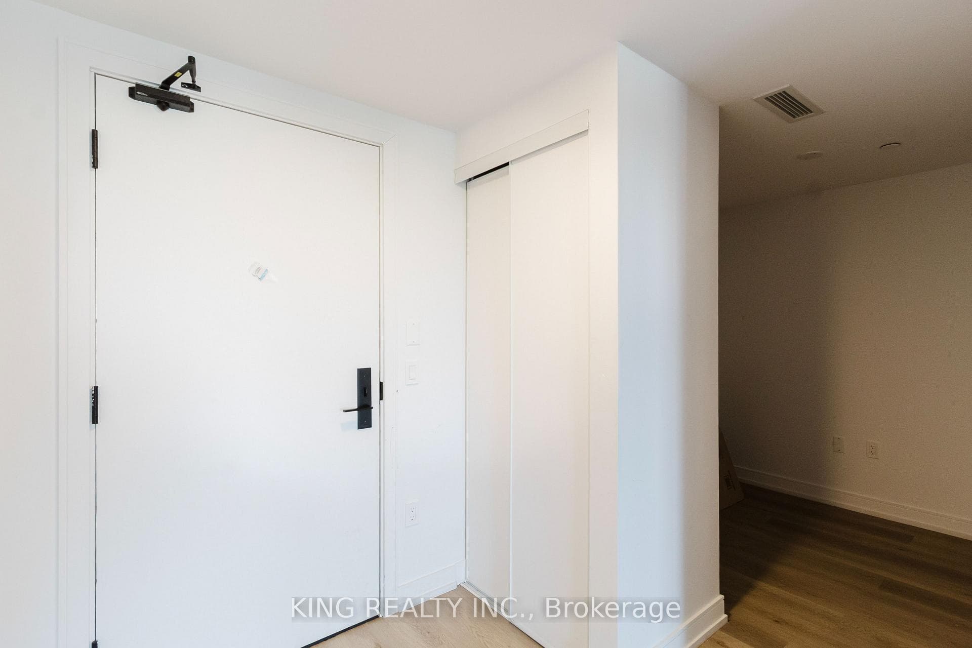 1 Jarvis Street Unit 531 photo 14