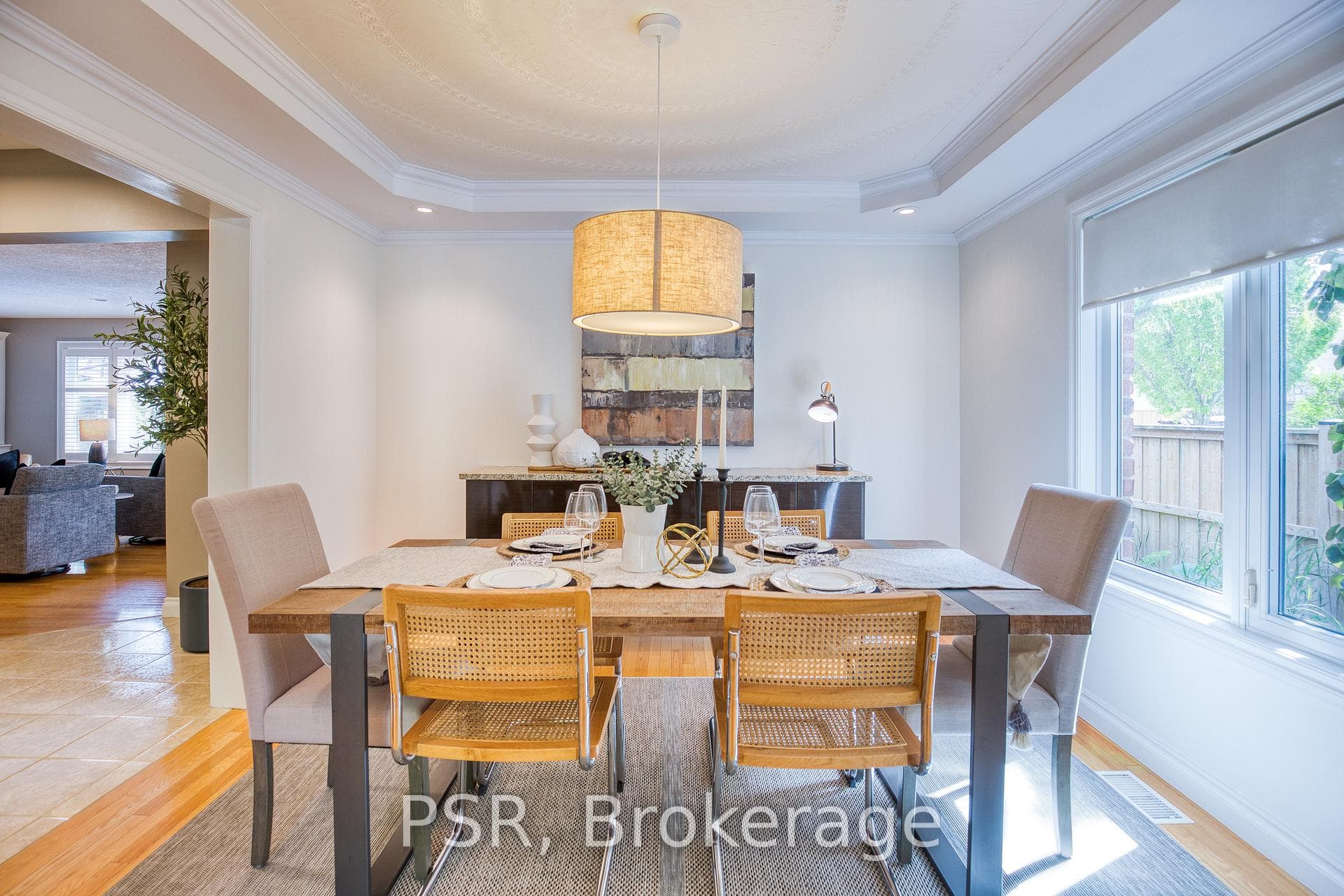 735 Salzburg Drive photo 5