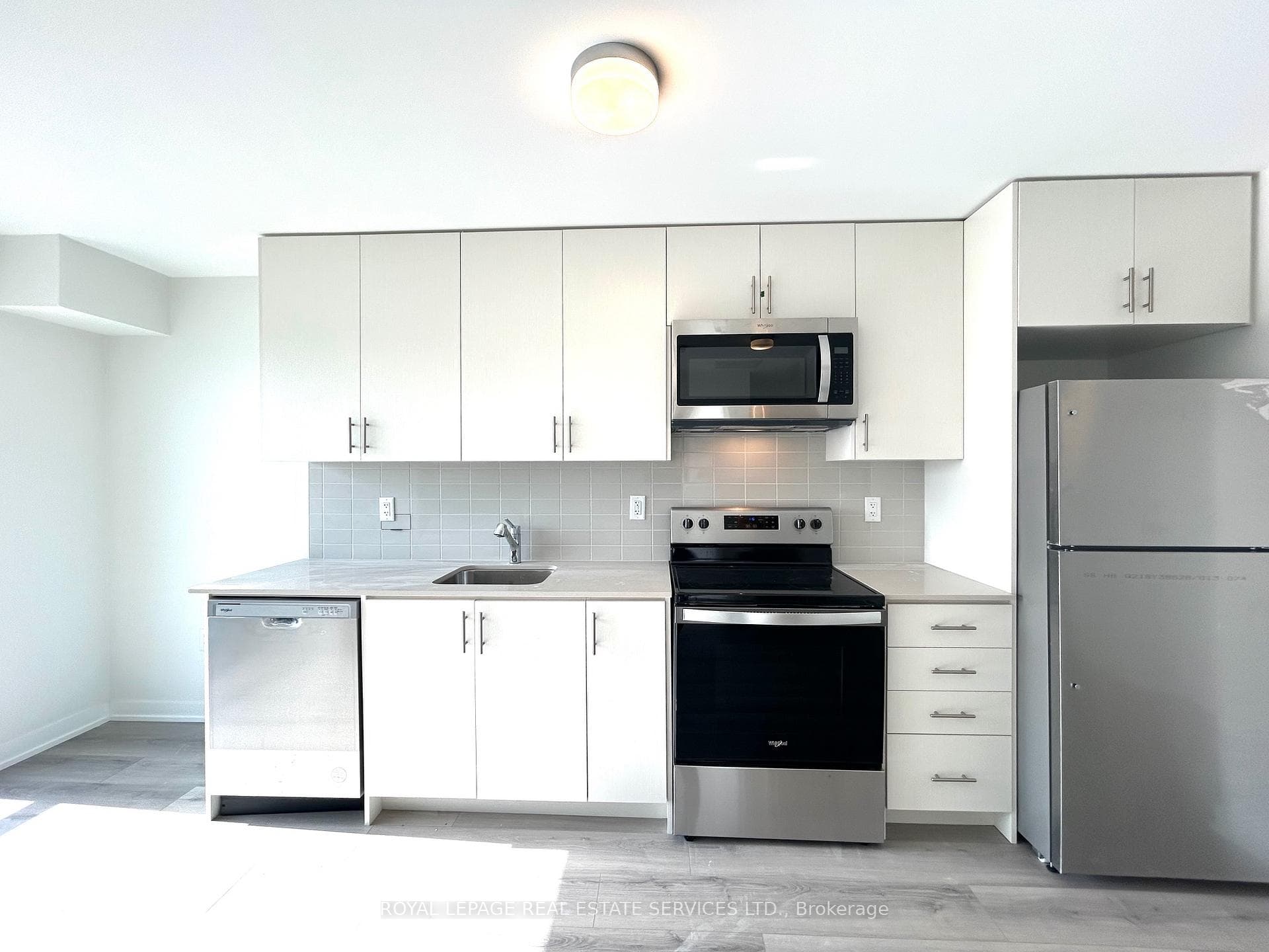 3401 Ridgeway Drive Unit 314 photo 5