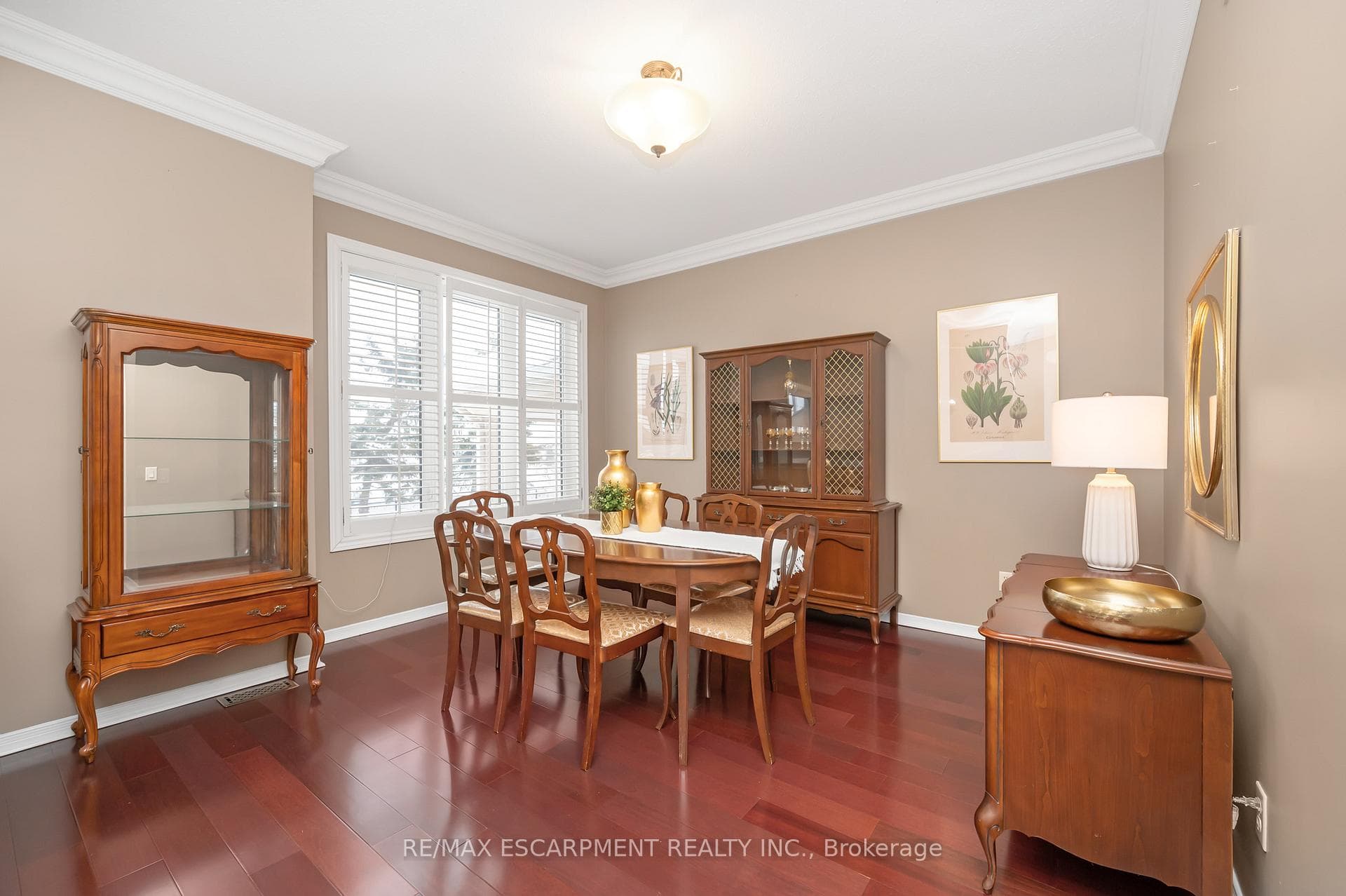 2243 TURNBERRY Road Unit 18 photo 3