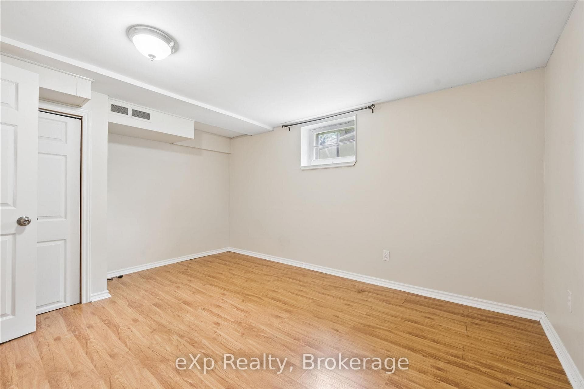 79 Dumbarton Street photo 32