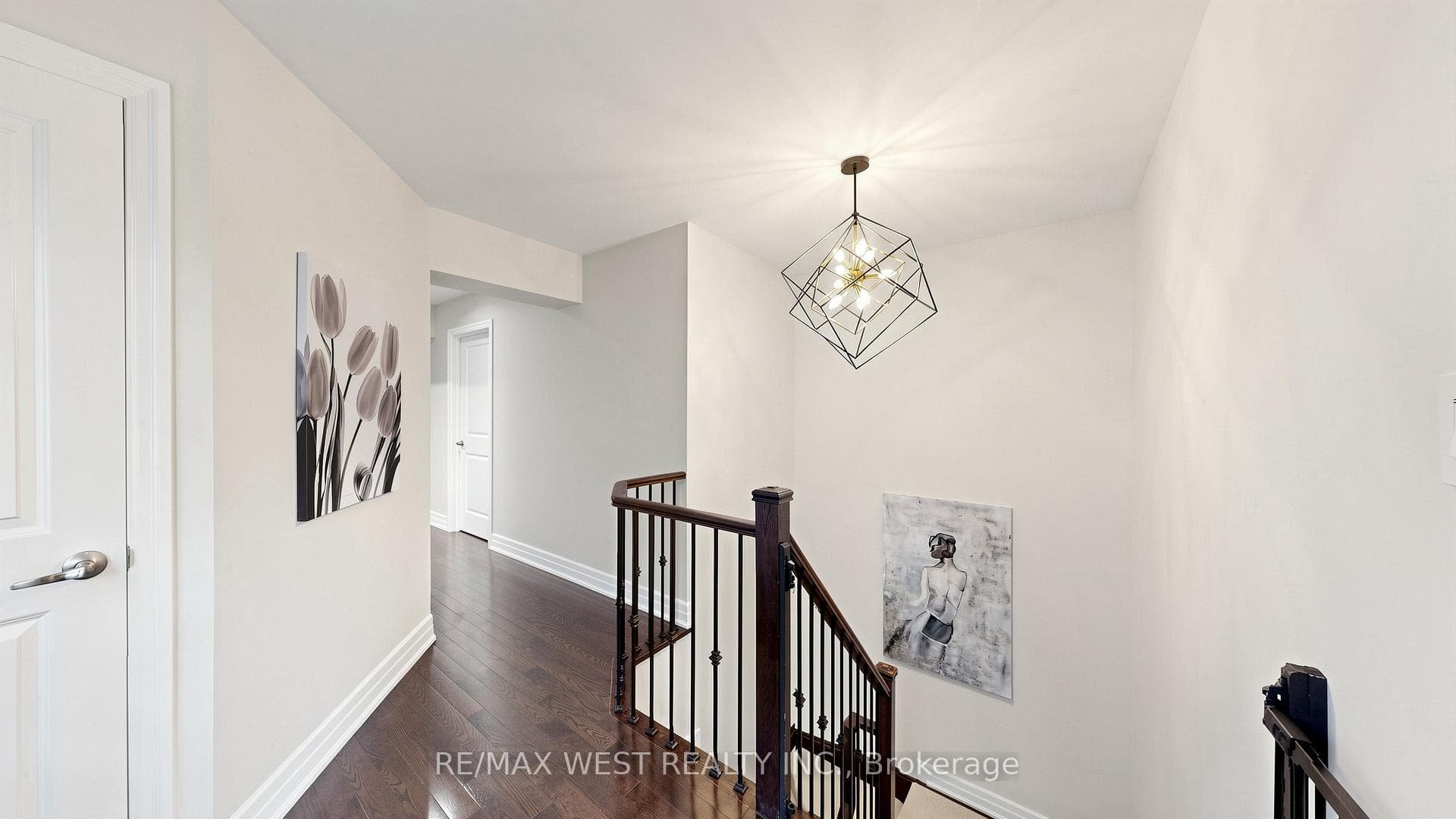 57 Alex Campbell Crescent photo 13
