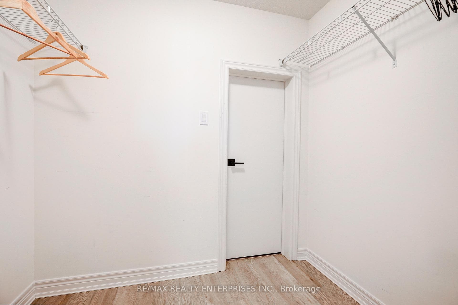 29 Maidens Crescent Unit 2 photo 10