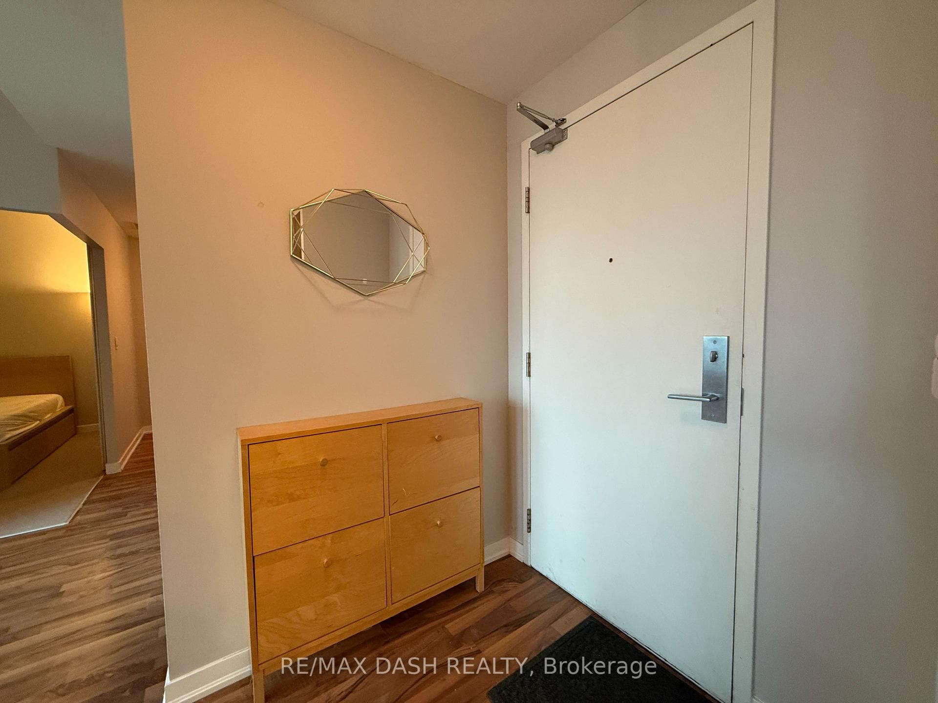 55 East Liberty Street Unit 918 photo 3