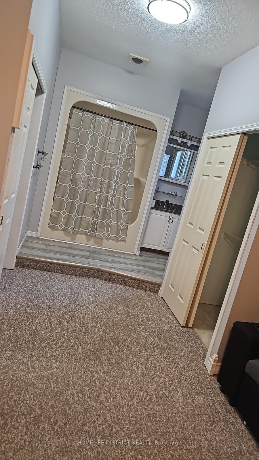 1064 Casey Road photo 5