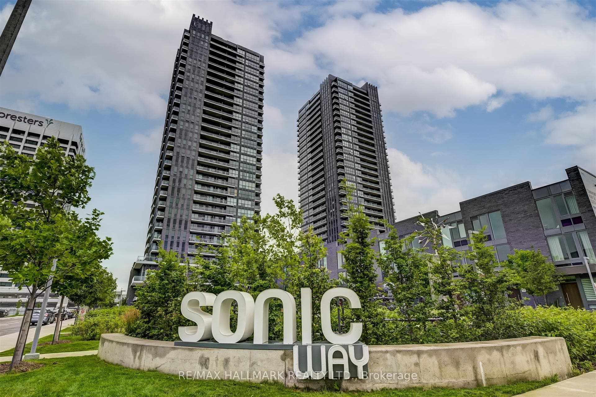 6 Sonic Way Unit N2805 photo 2