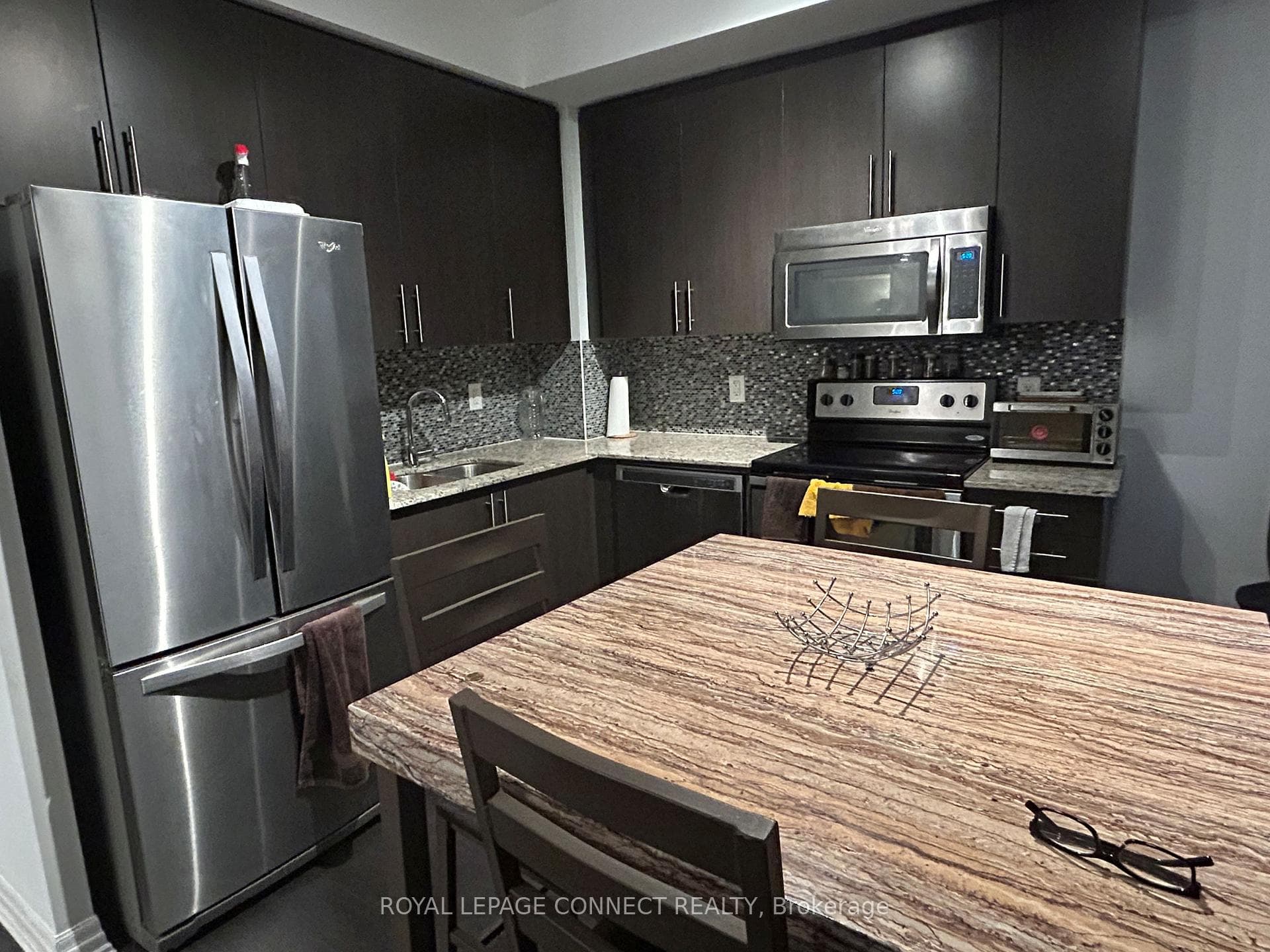 80 Esther Lorrie Drive Unit 1206 photo 7