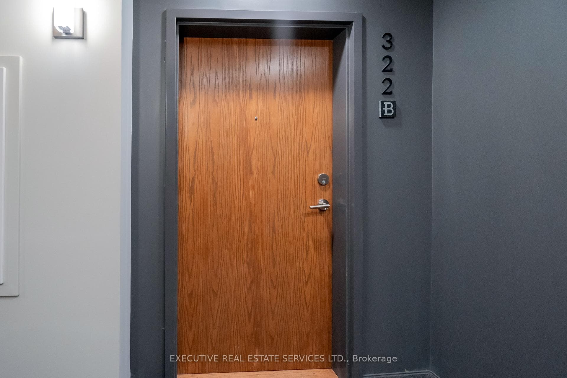 251 Northfield Drive Unit 322 photo 11