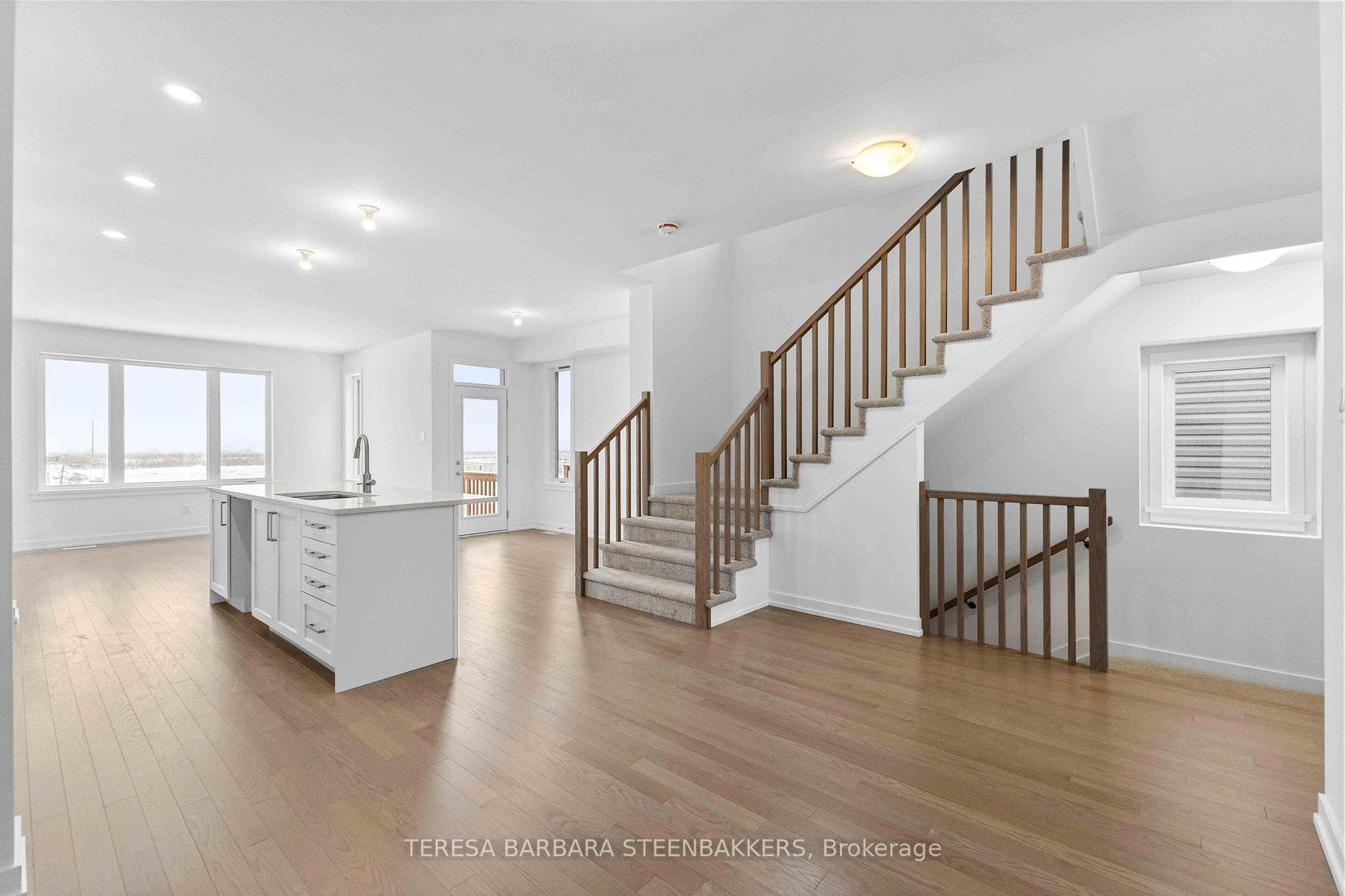 1063 Acoustic Way photo 16