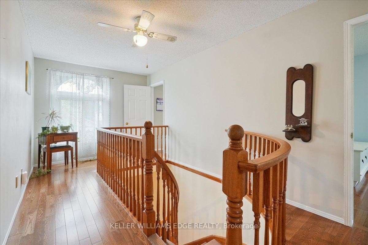 477 Deerhurst Drive photo 23