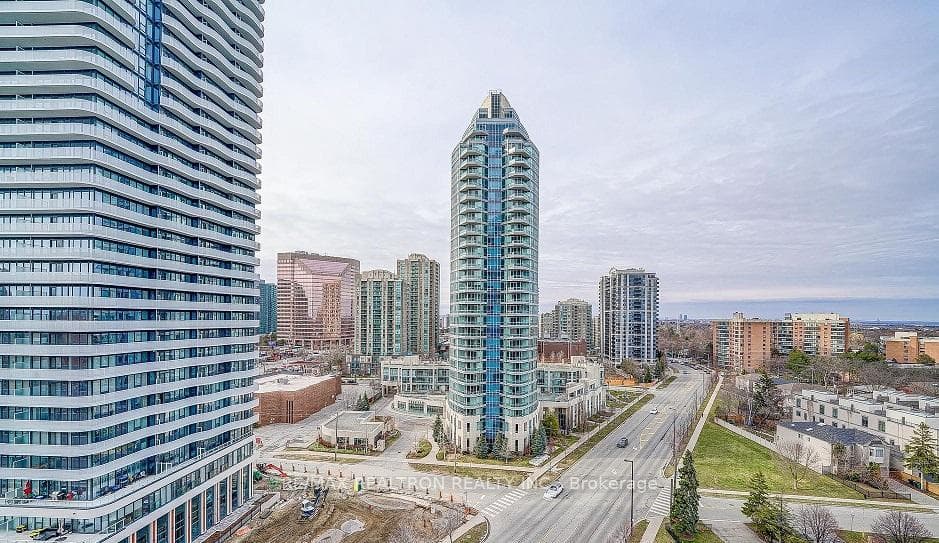 60 Byng Avenue Unit 811 photo 39