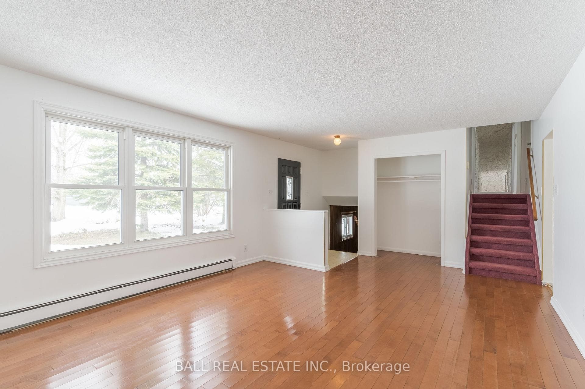 776 Cottingham Road photo 11