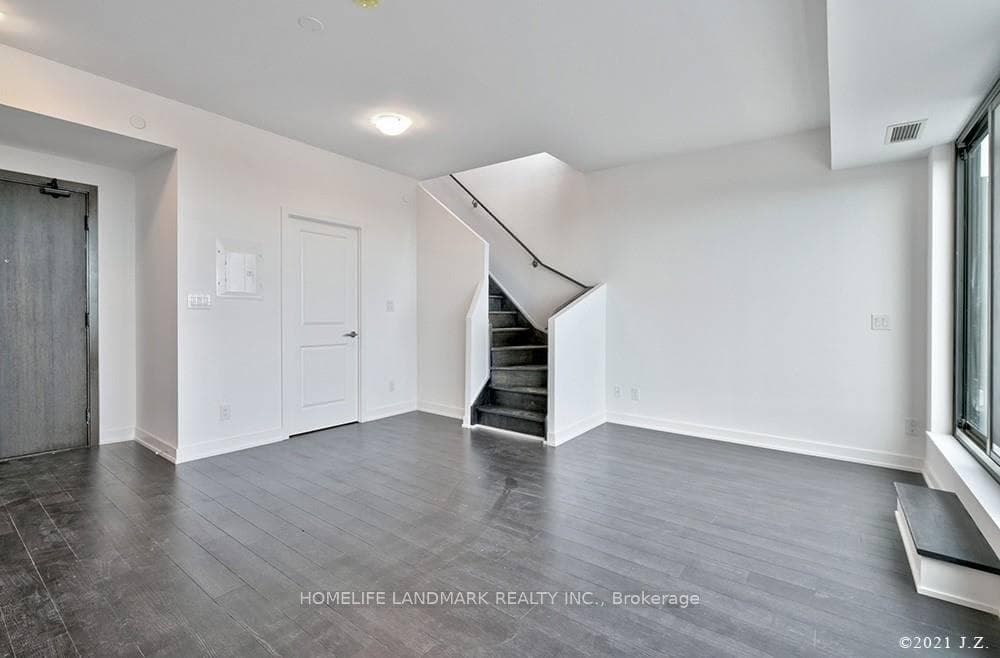 2799 Kingston Road Unit 903 photo 5