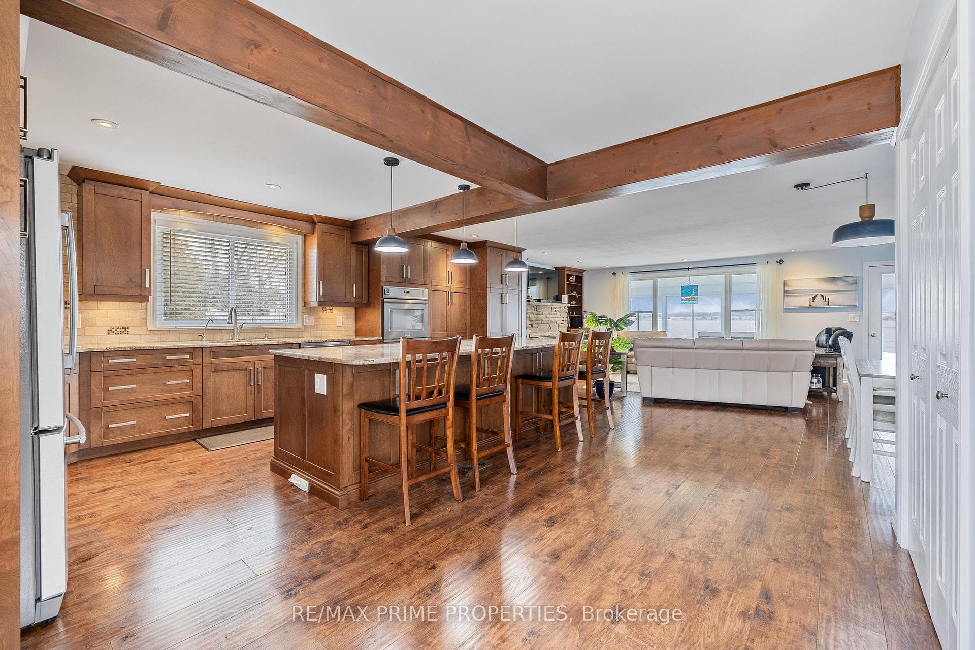 102 FENELON DR Drive photo 4