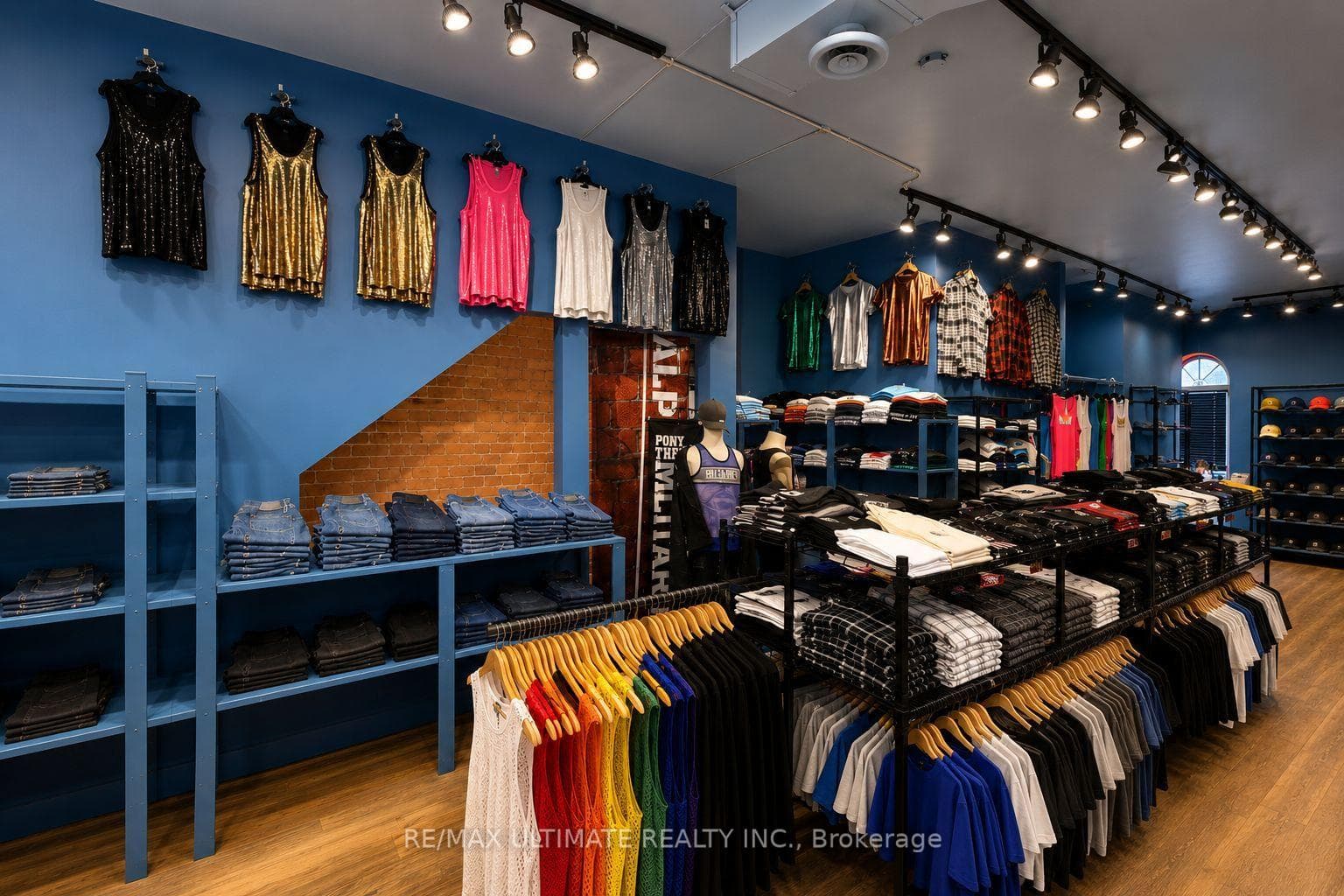 551 Church Street photo 16