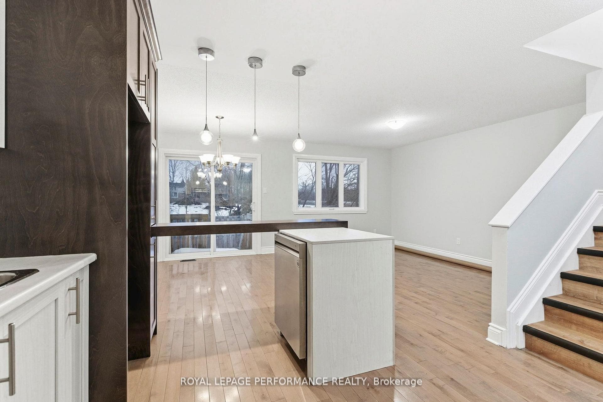 1154 Clement Court photo 13