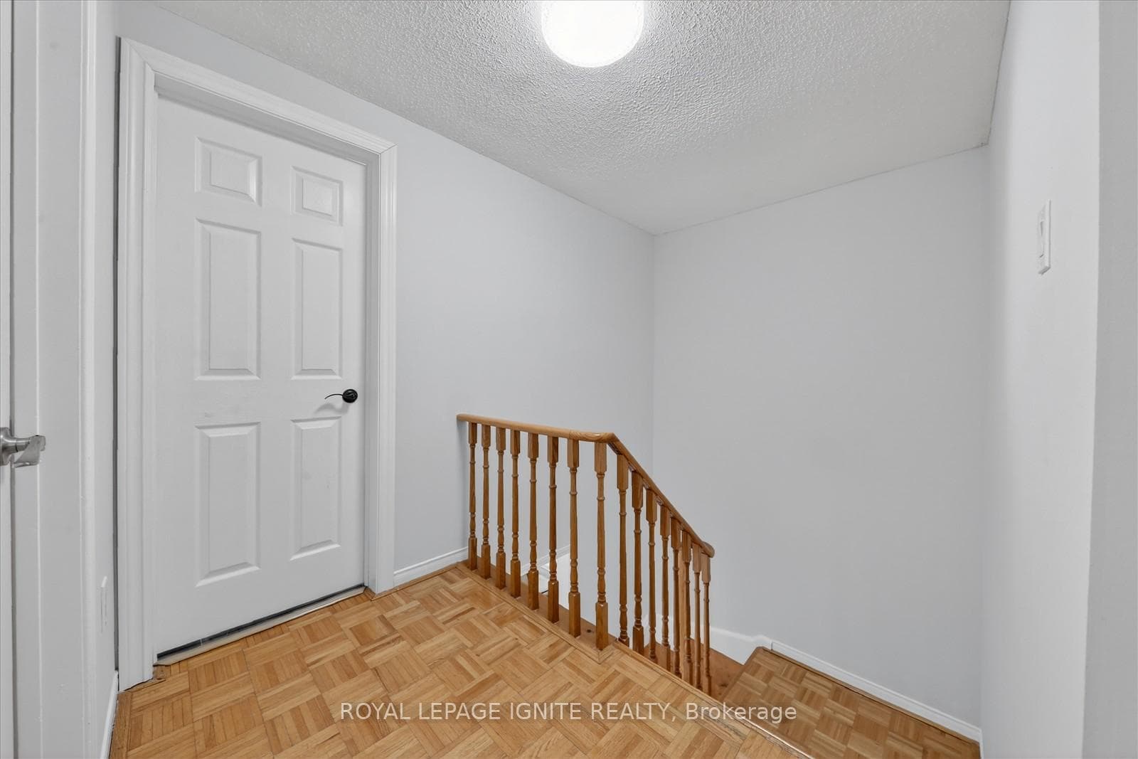 4 Millington Crescent photo 21