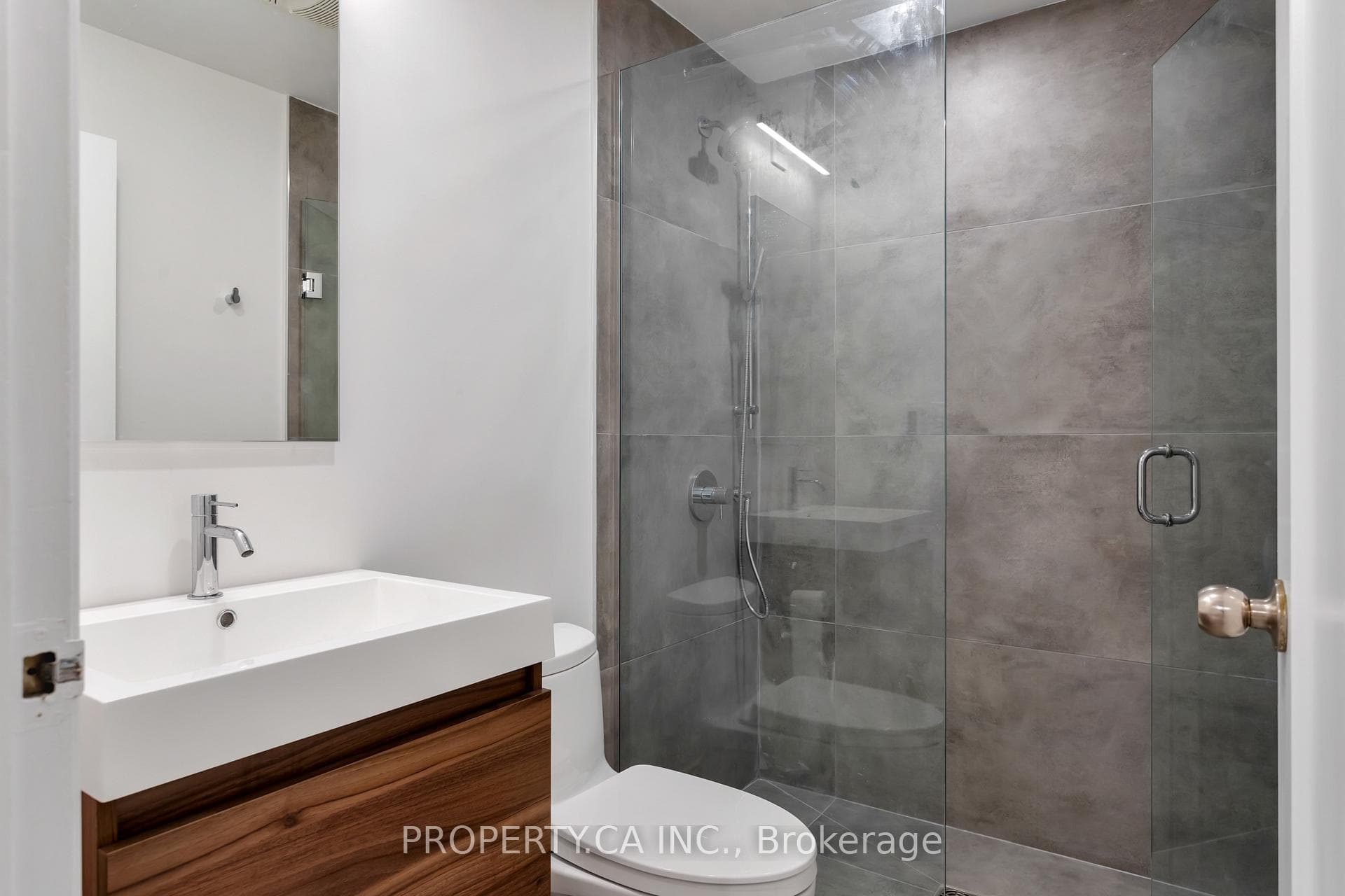 97 Lee Avenue Unit #8 photo 12
