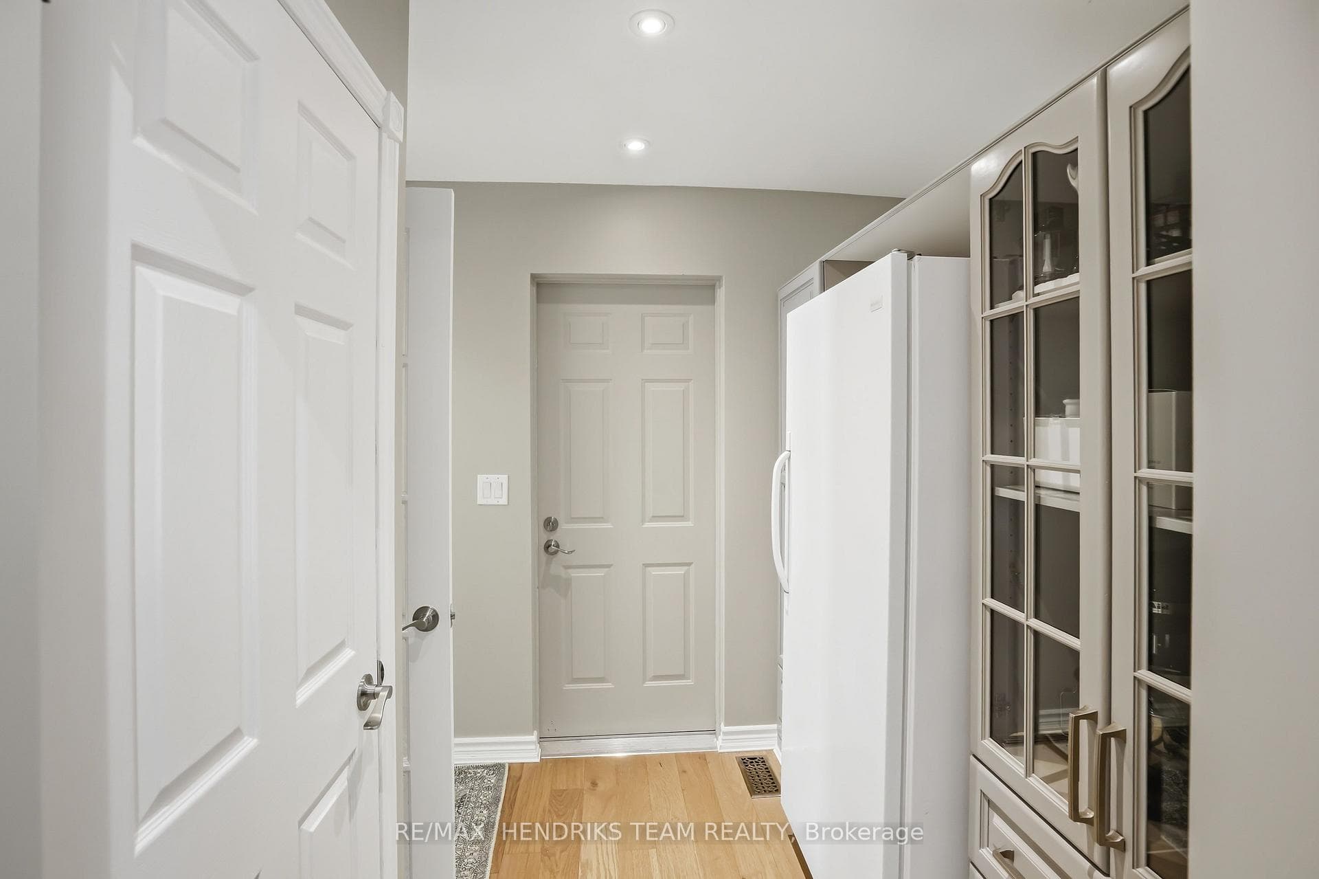173 Michael Drive photo 21