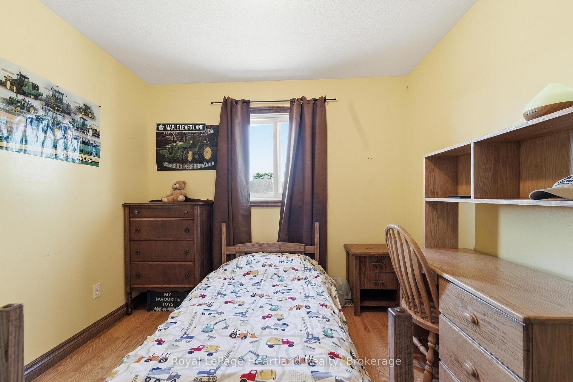 480 Mowat Street photo 21