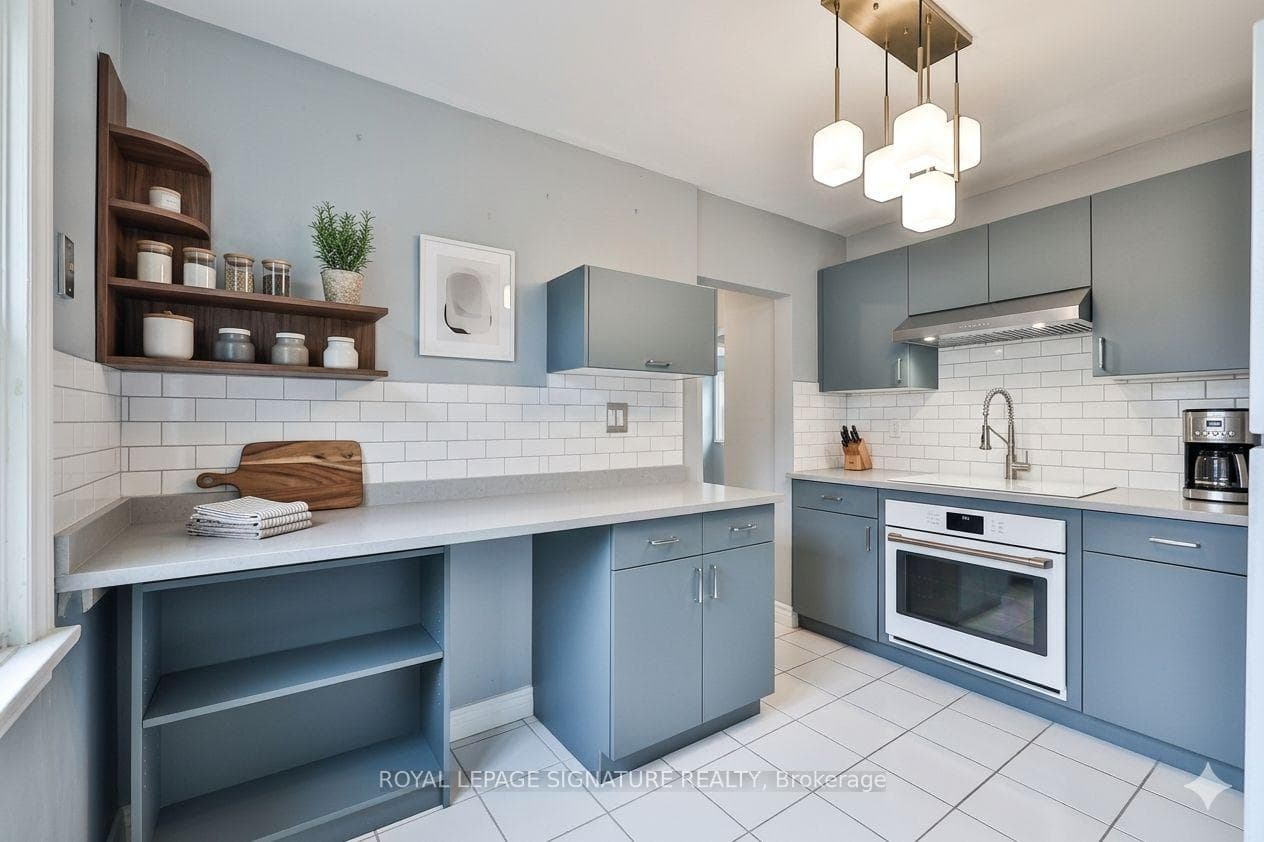 178 Angelene Street photo 20