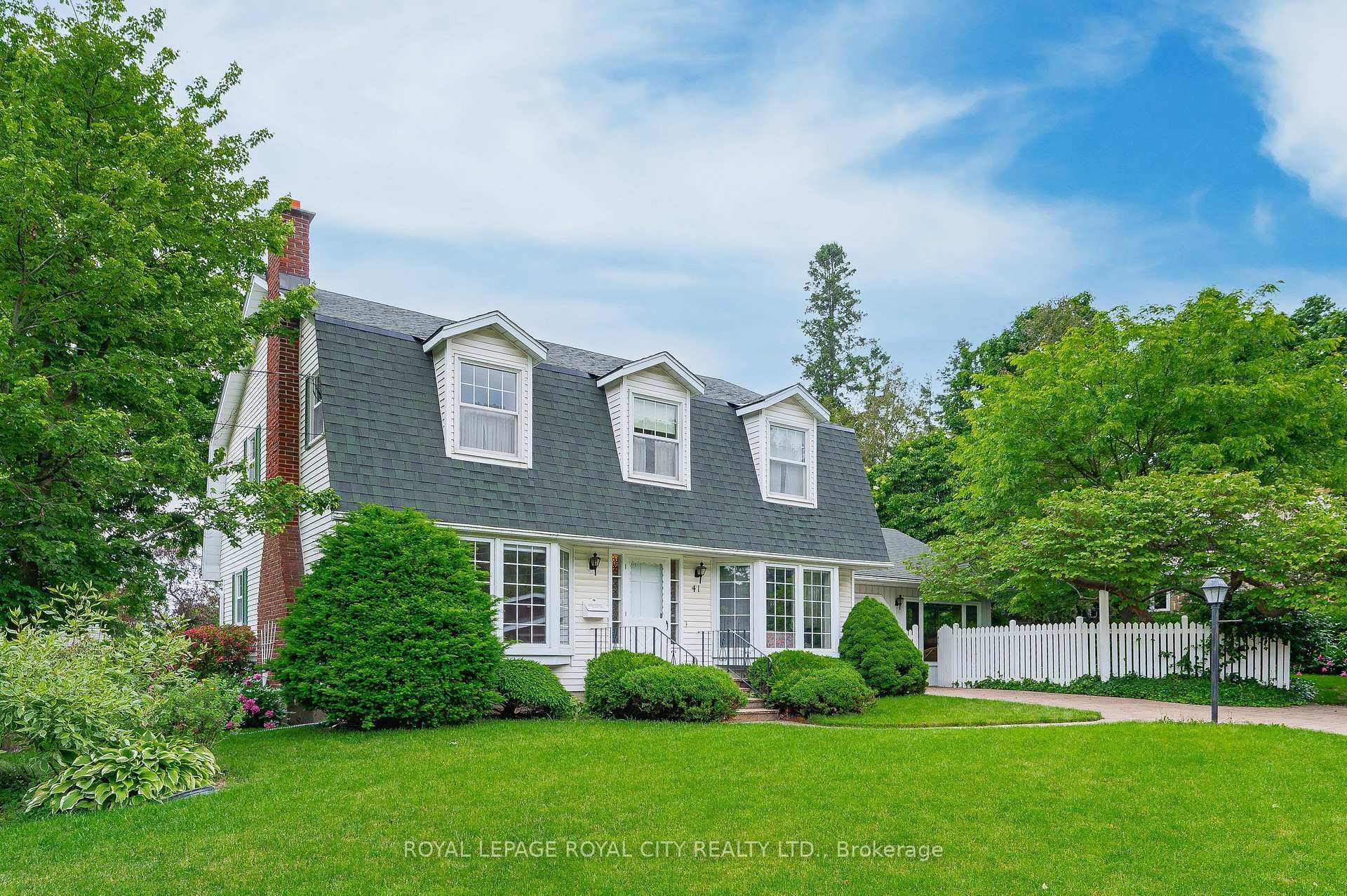 41 Fairview Boulevard photo 4