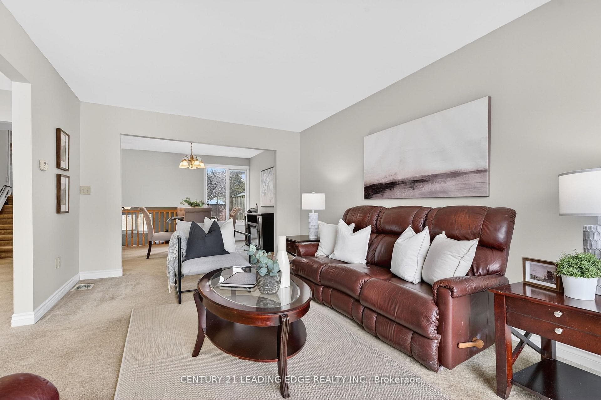 14 Valleycrest Drive photo 10
