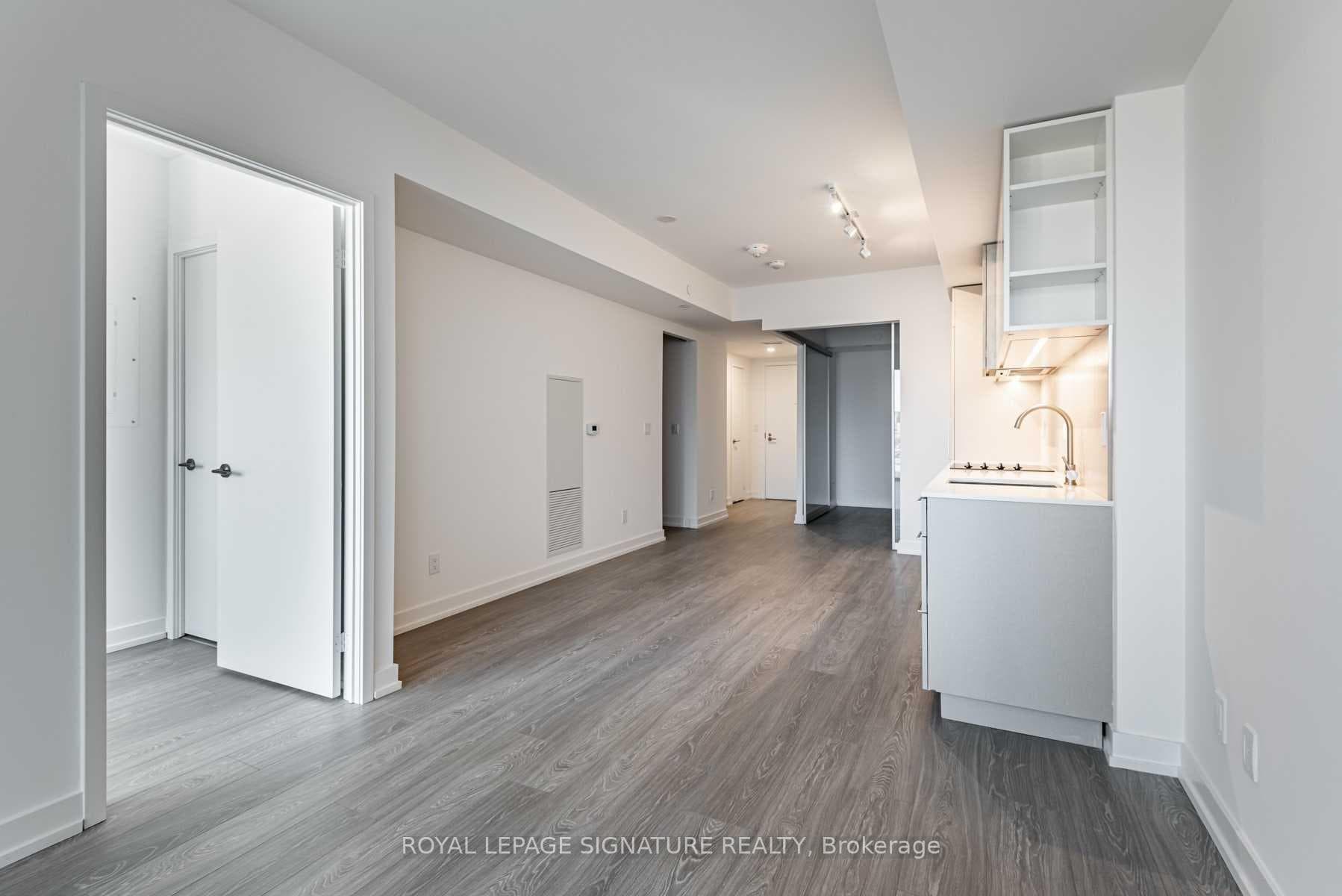 19 Western Battery Road Unit 3209 photo 7