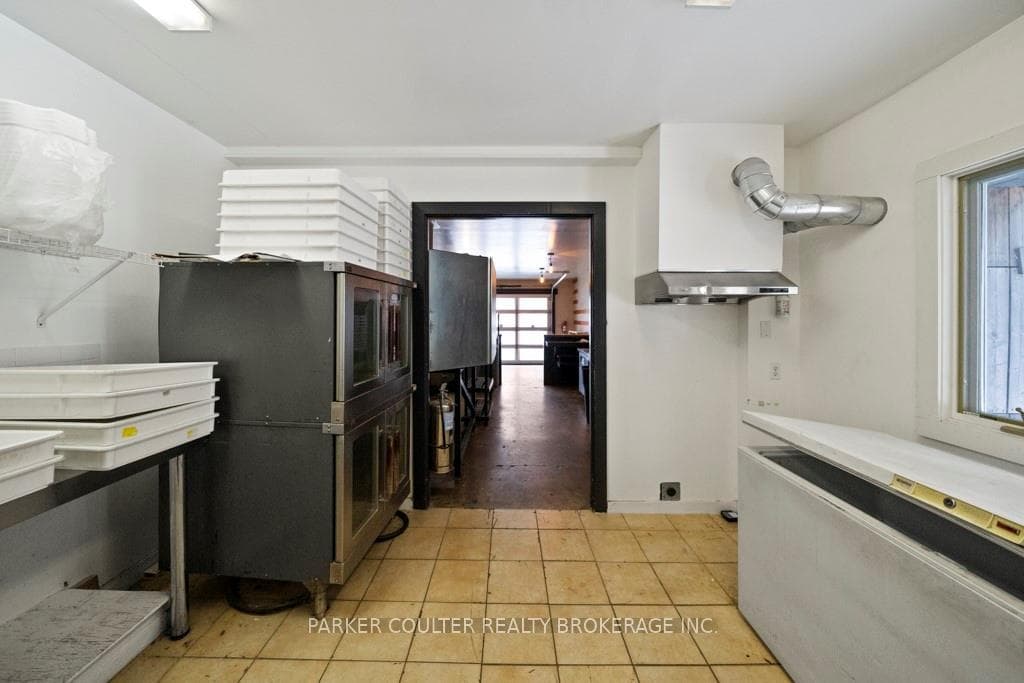 21 High Street Unit 3 photo 14