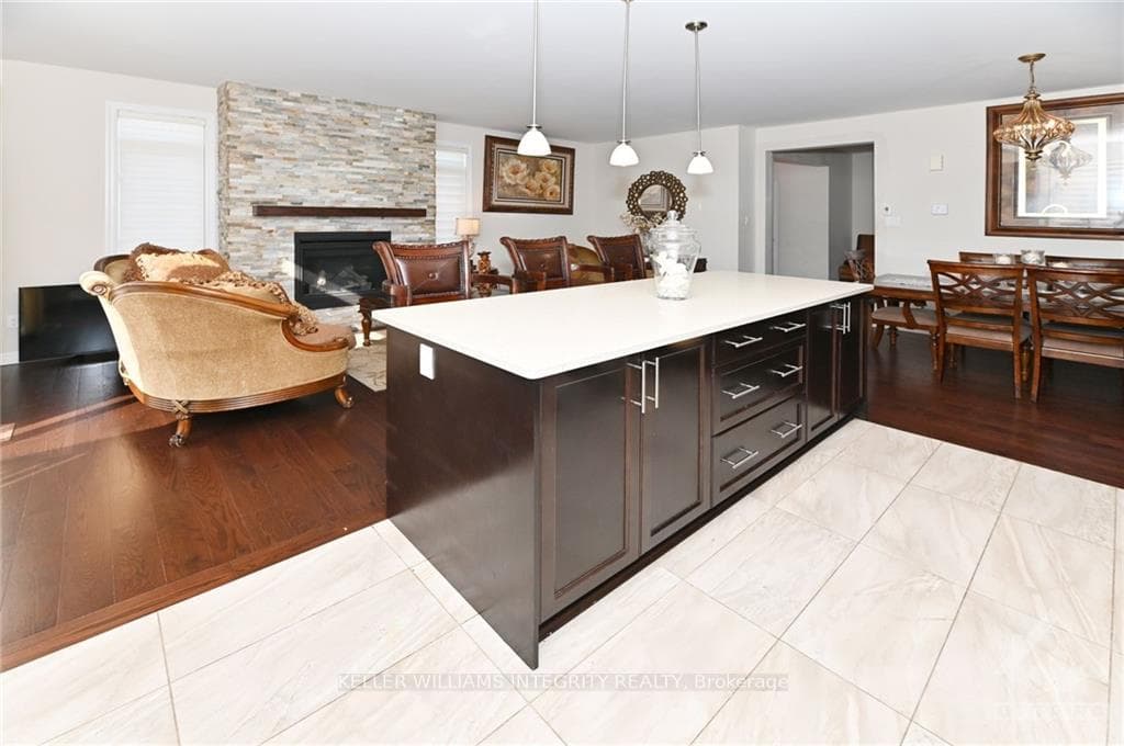 601 SPRING VALLEY Drive photo 22