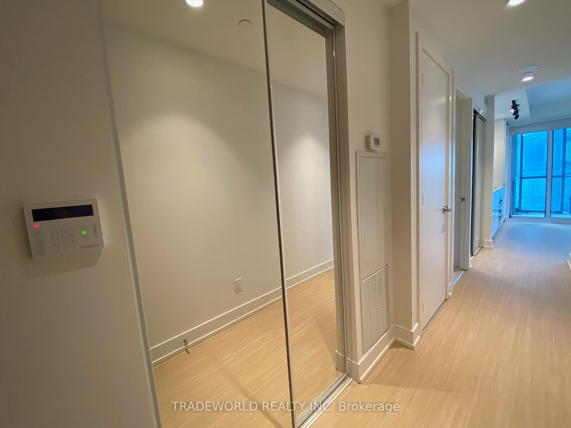 7 Grenville Street Unit 2302 photo 7