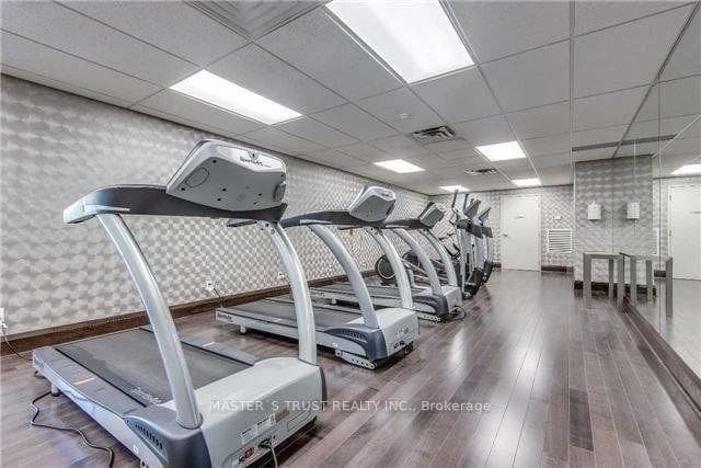 25 Lower Simcoe Street Unit 319 photo 23