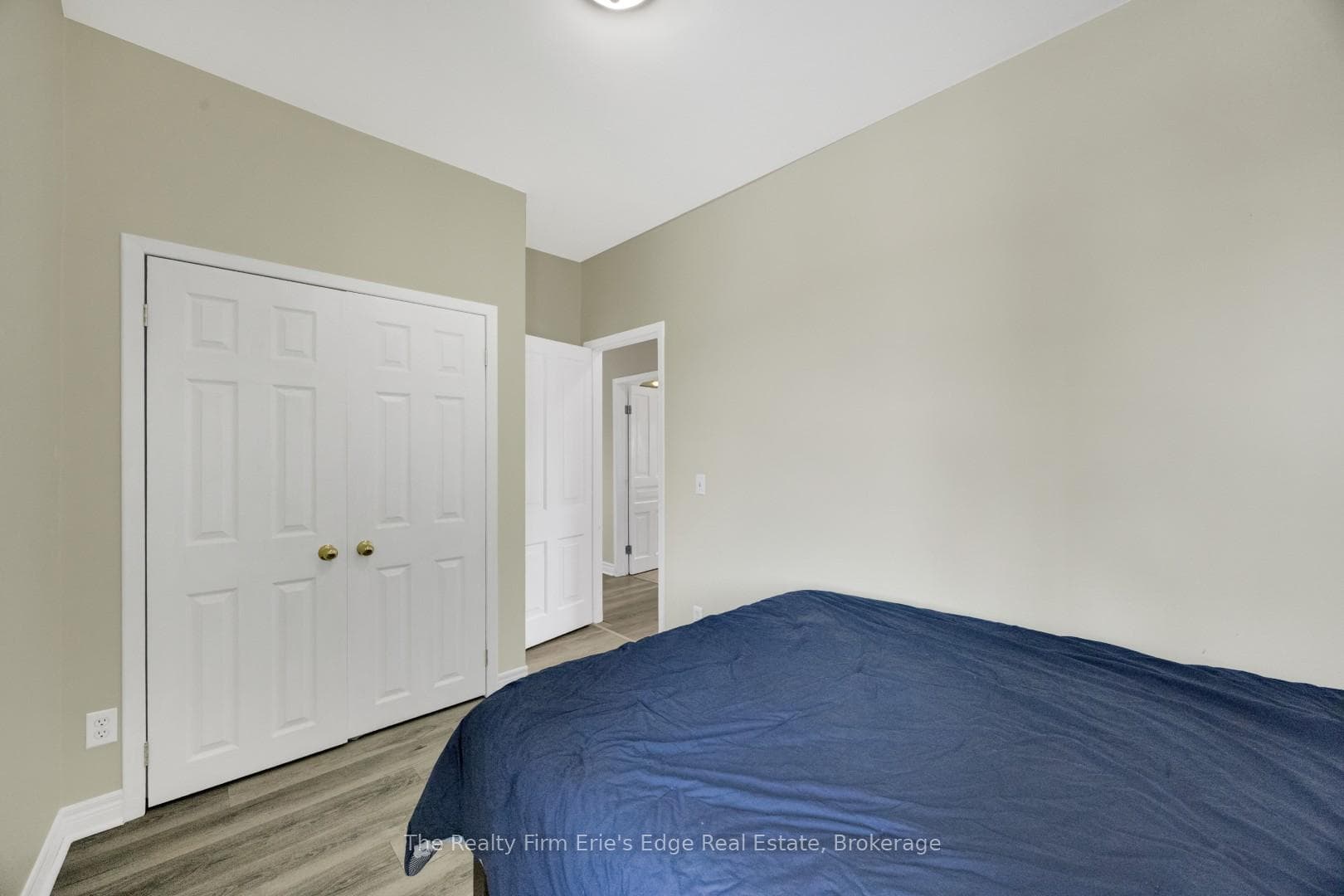 60 King Street photo 17